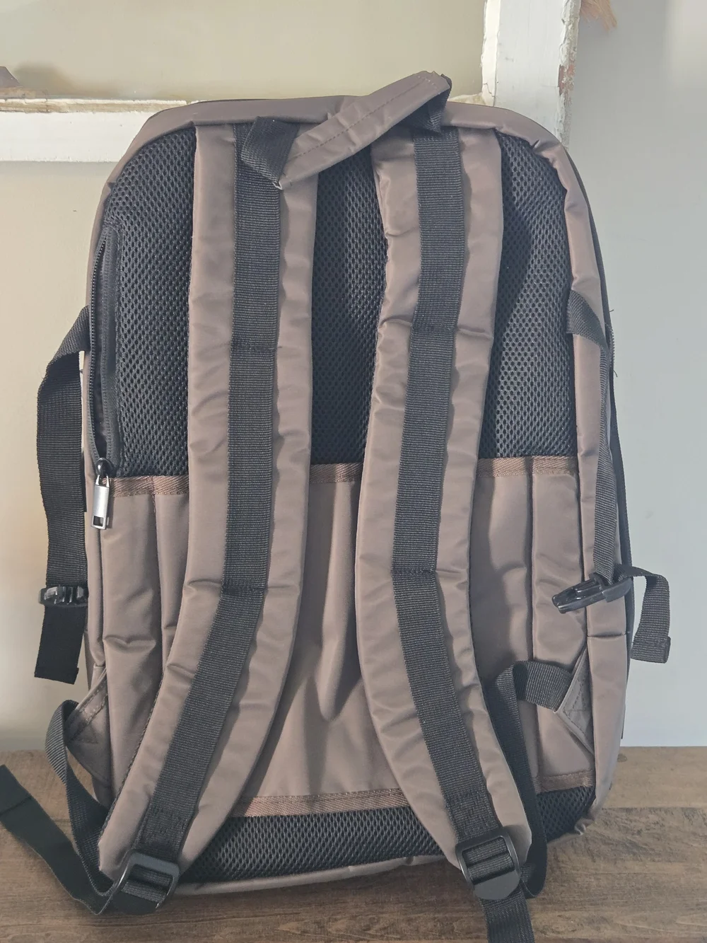 Duchamp Expandable Travel Backpack/ Suitcase with laptop pocket and USB.